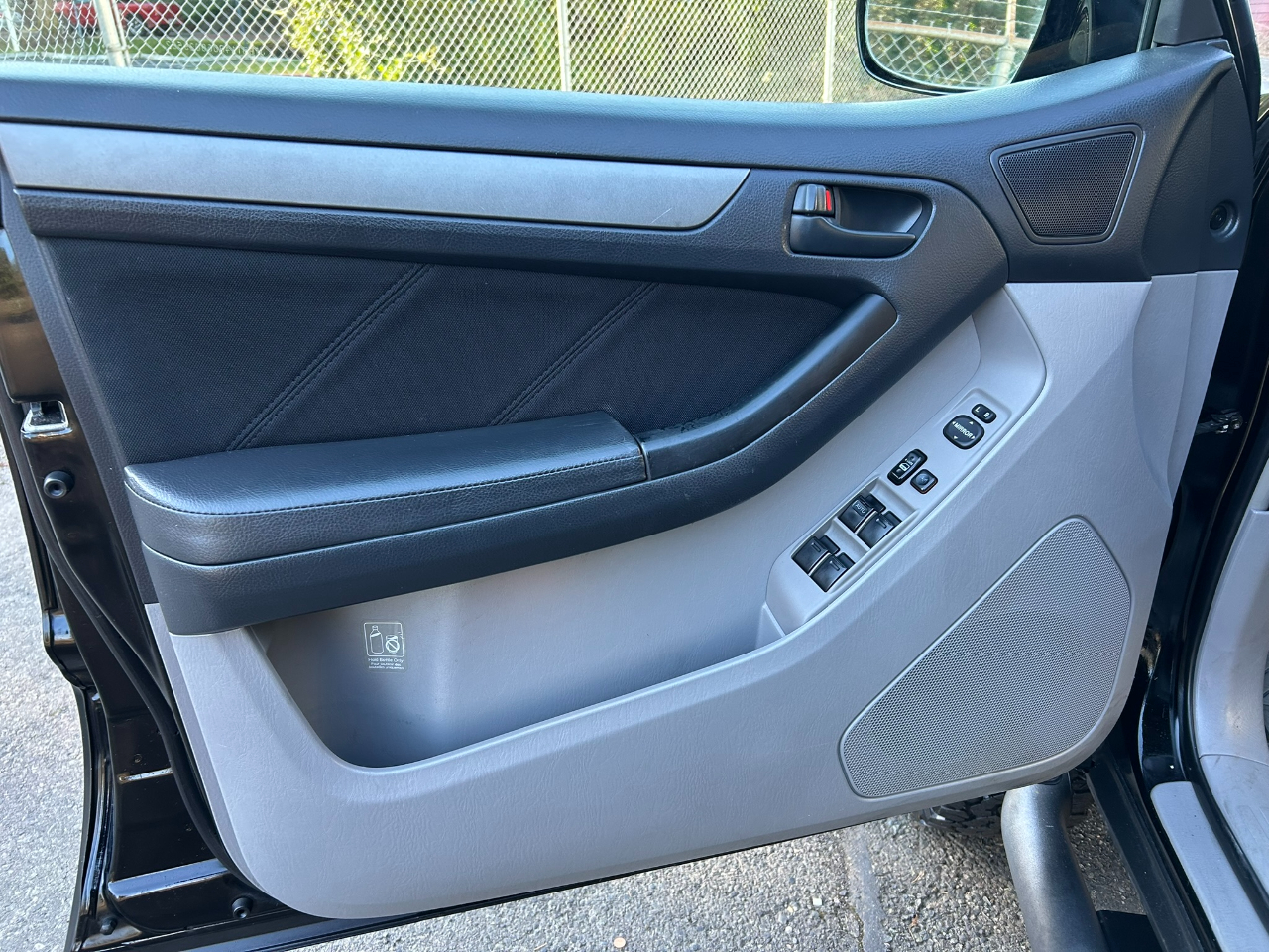 Toyota 4Runner Sport Edition 4WD V8 2006