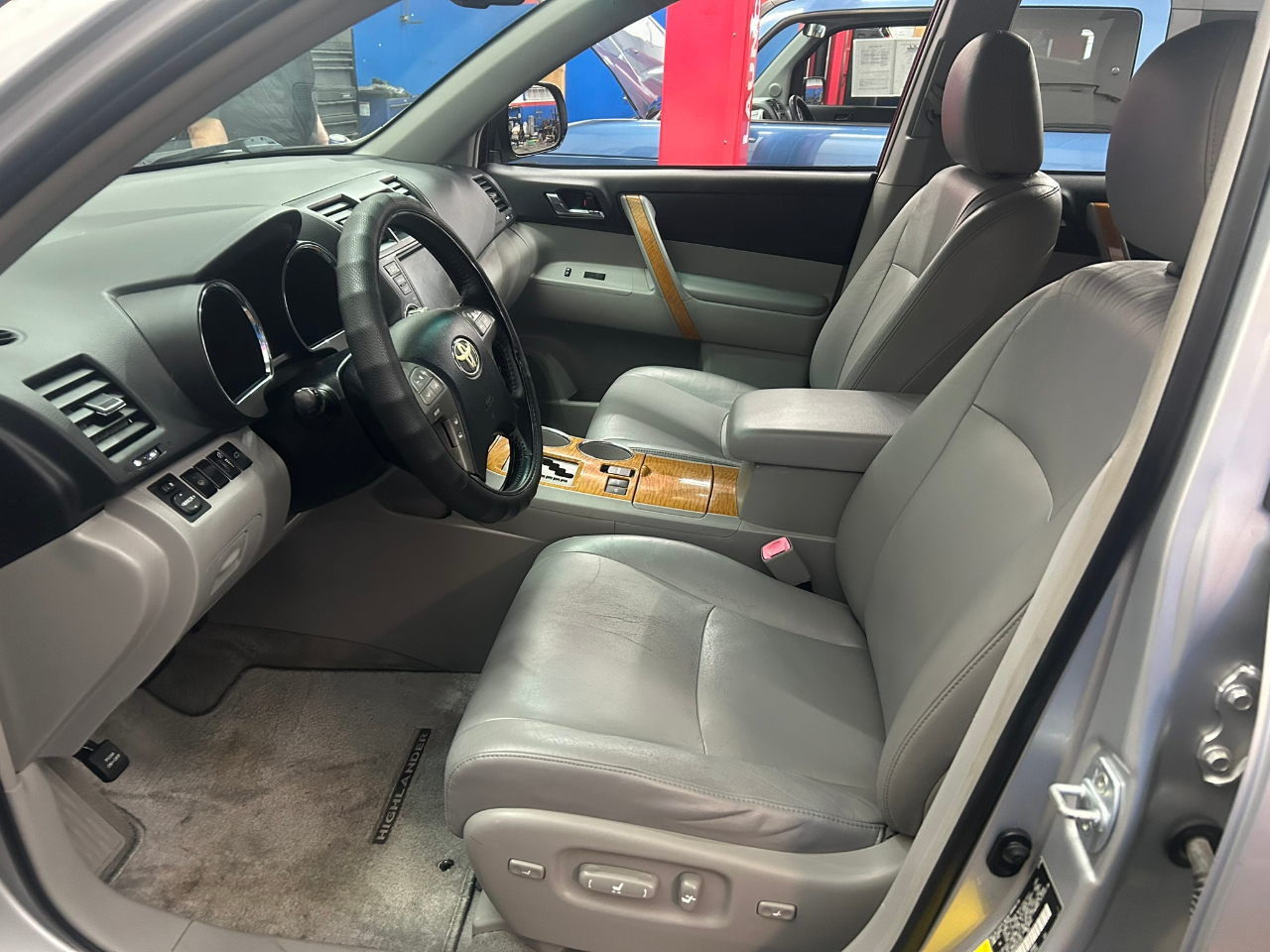 Toyota Highlander Hybrid Limited 4WD 2008