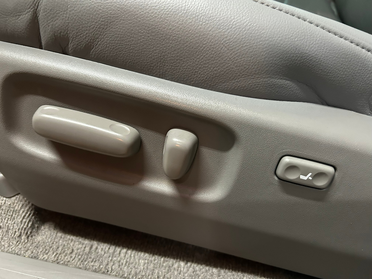 Toyota 4Runner Limited 4WD V8 2007