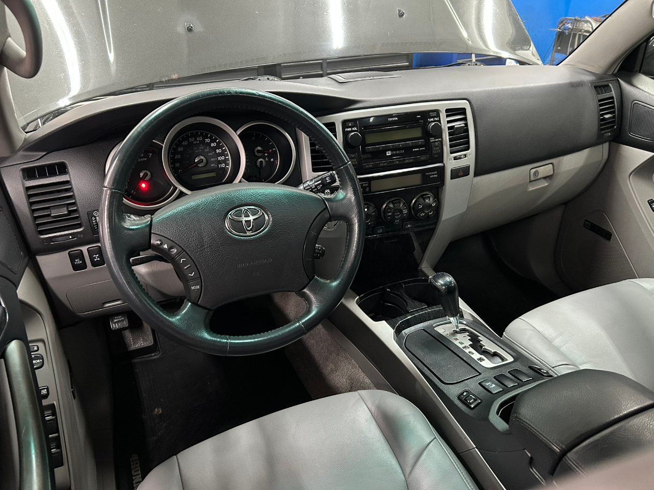 Toyota 4Runner Limited 4WD V8 2007