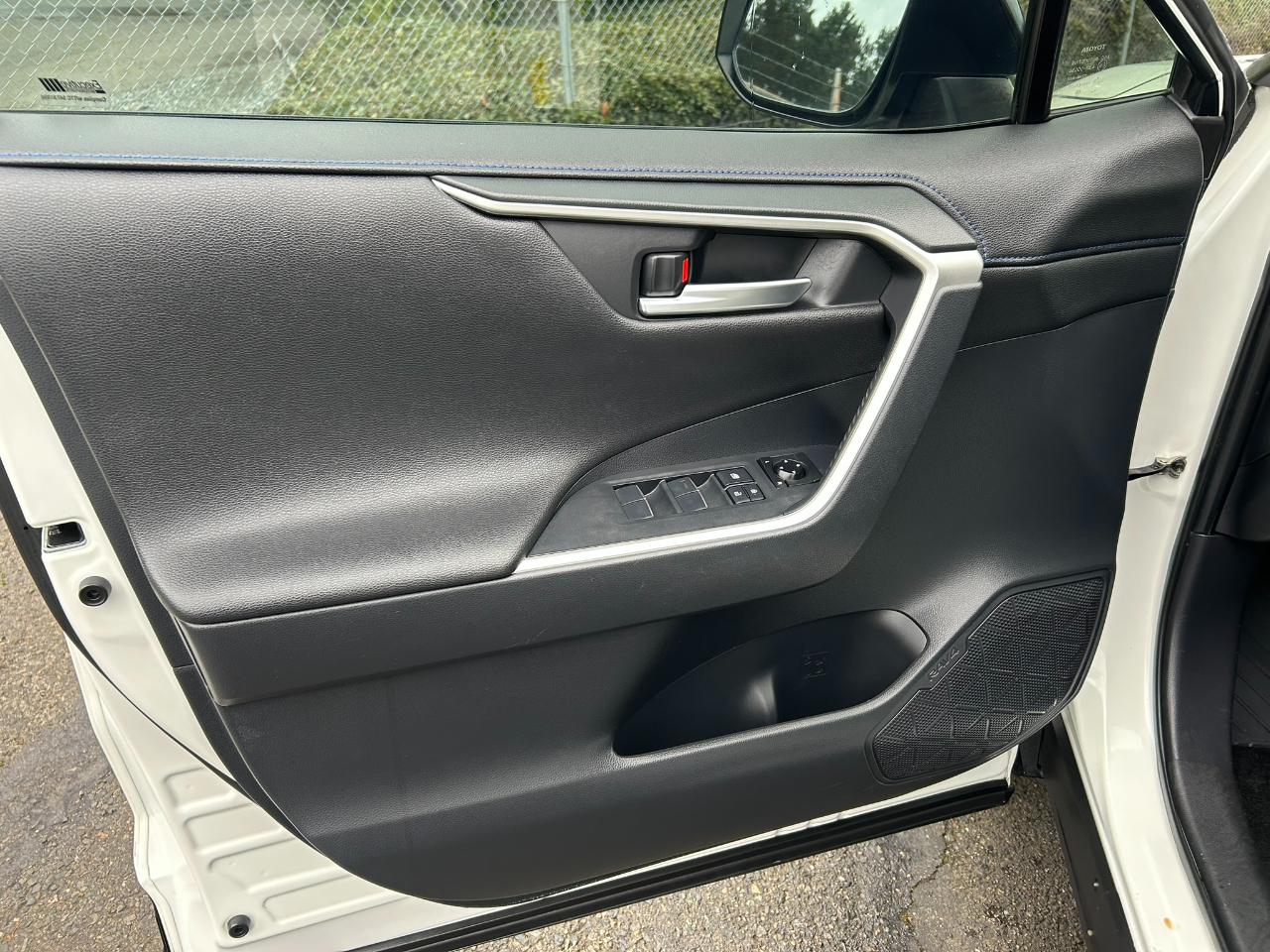 Toyota RAV4 Hybrid XSE 2019