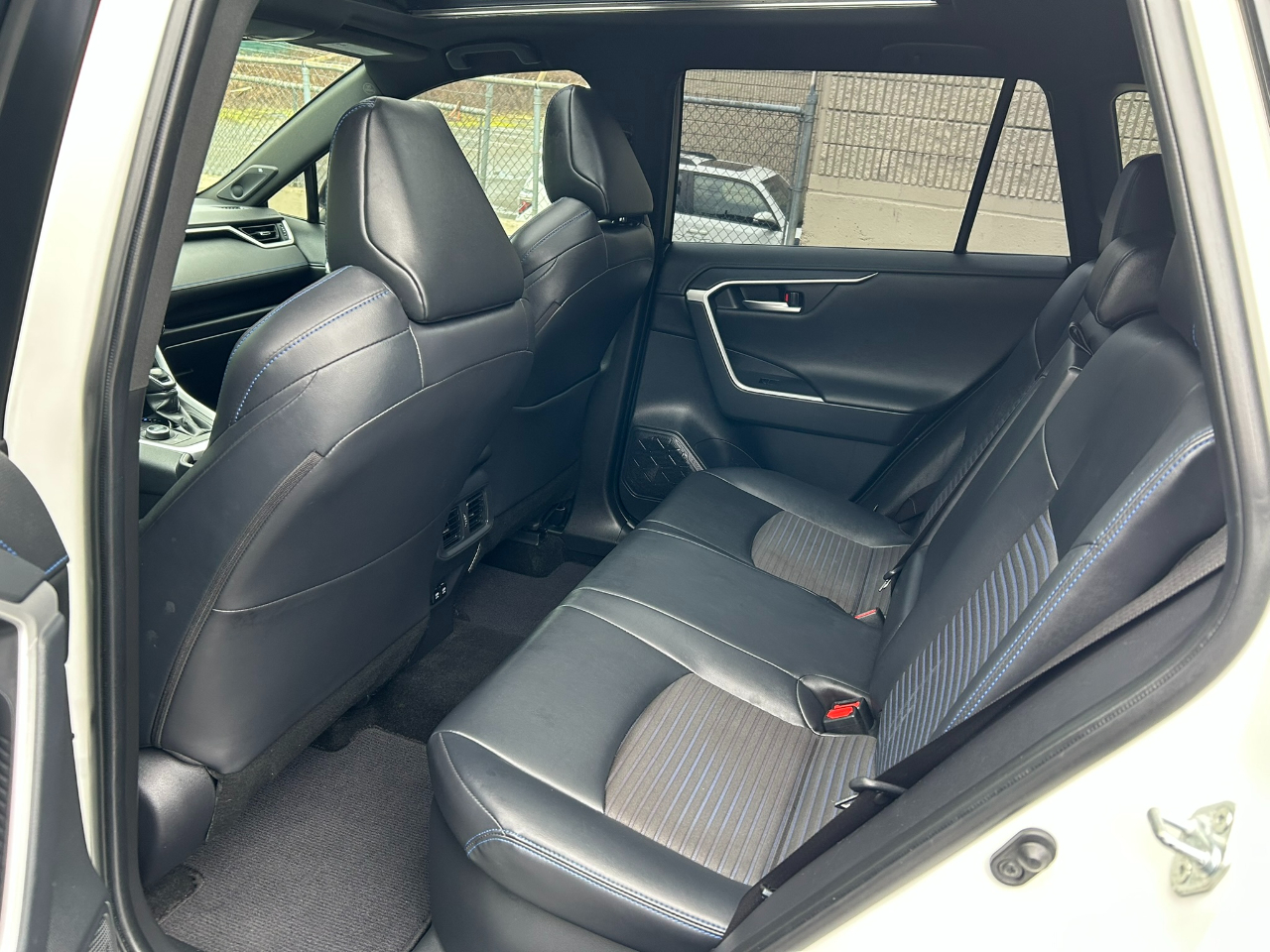 Toyota RAV4 Hybrid XSE 2019