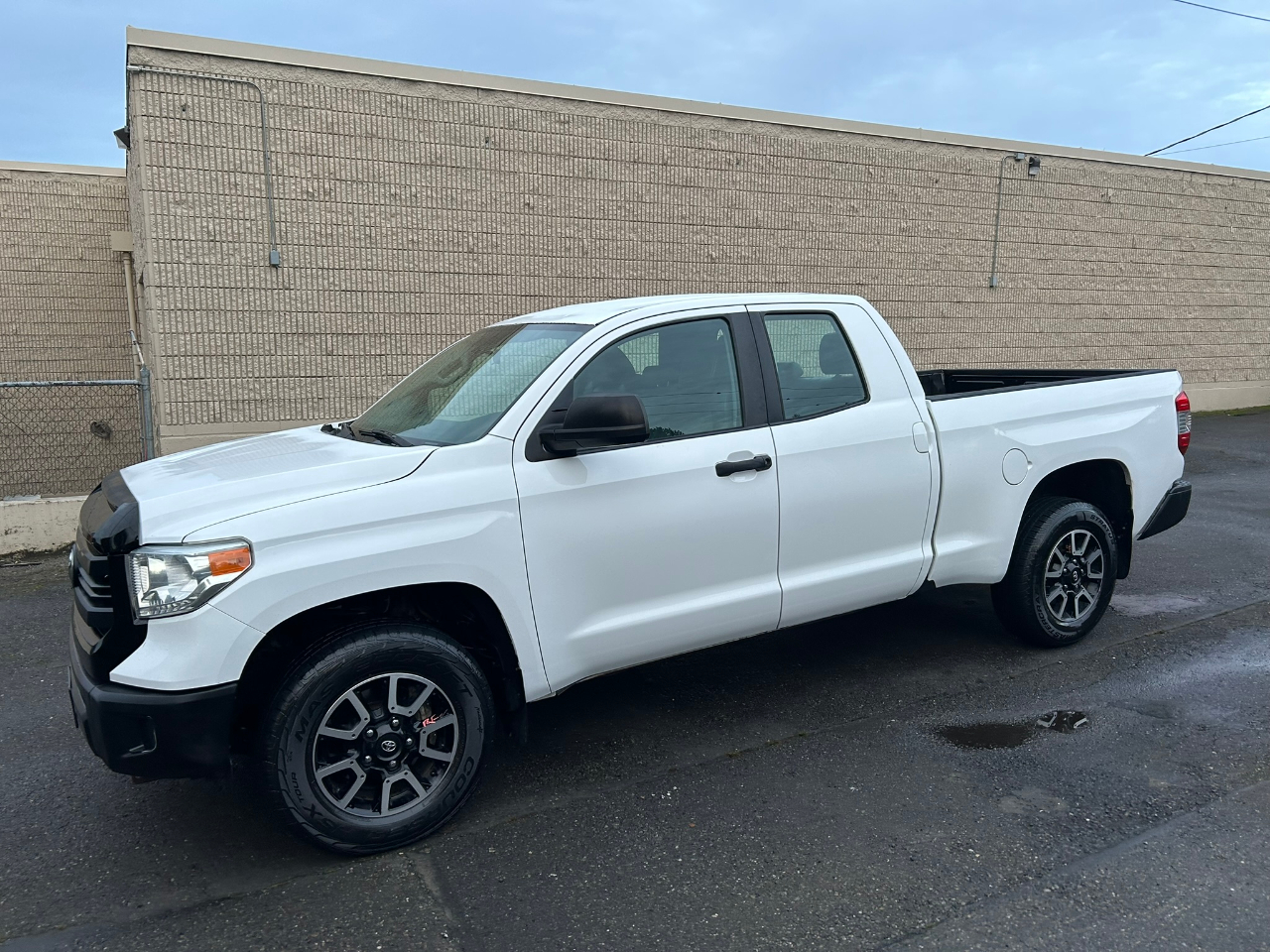 Toyota Tundra SR5 5.7L V8 FFV Double Cab 4WD 2014