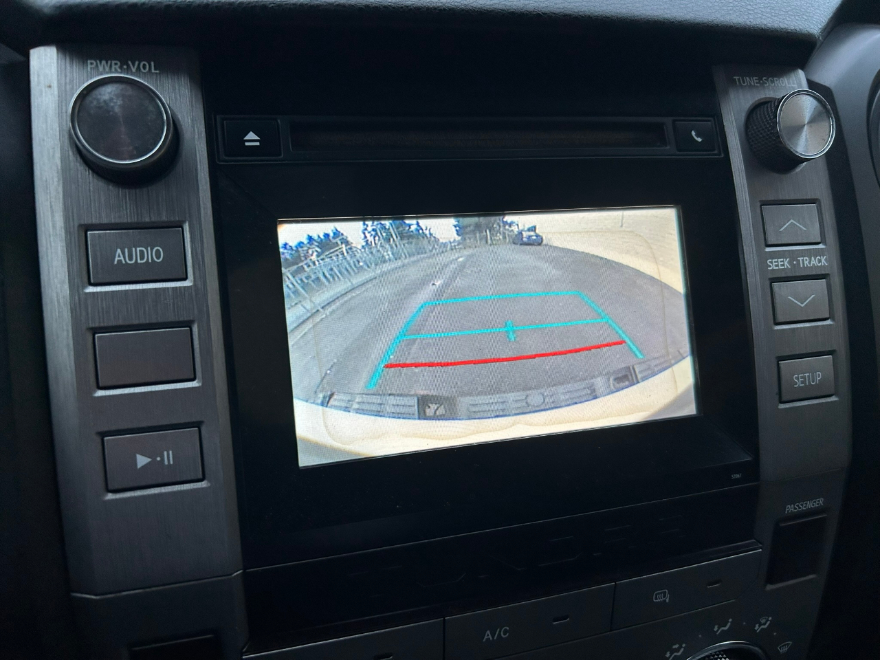 Toyota Tundra SR5 5.7L V8 FFV Double Cab 4WD 2014