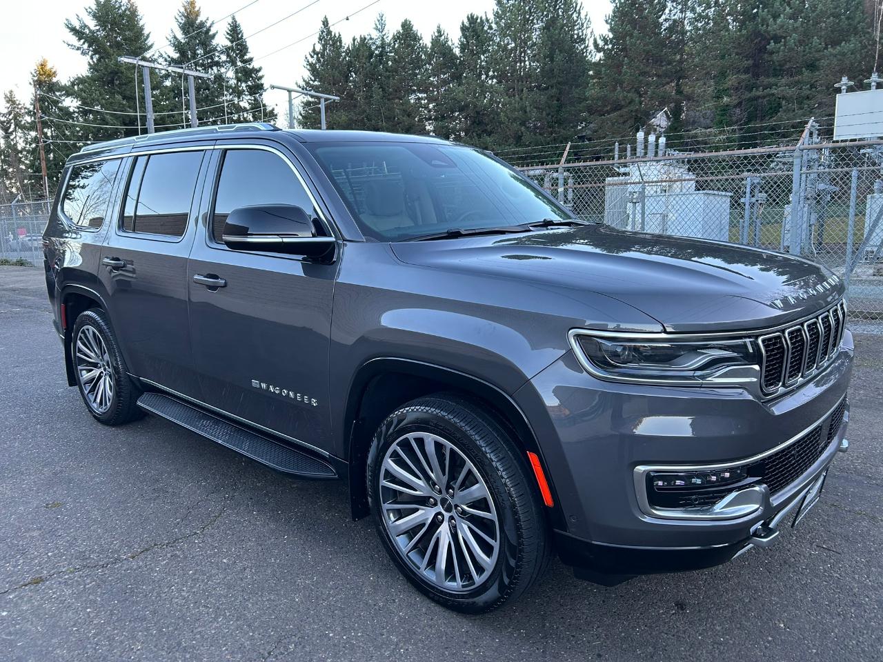 Jeep Wagoneer Series II 4WD 2023