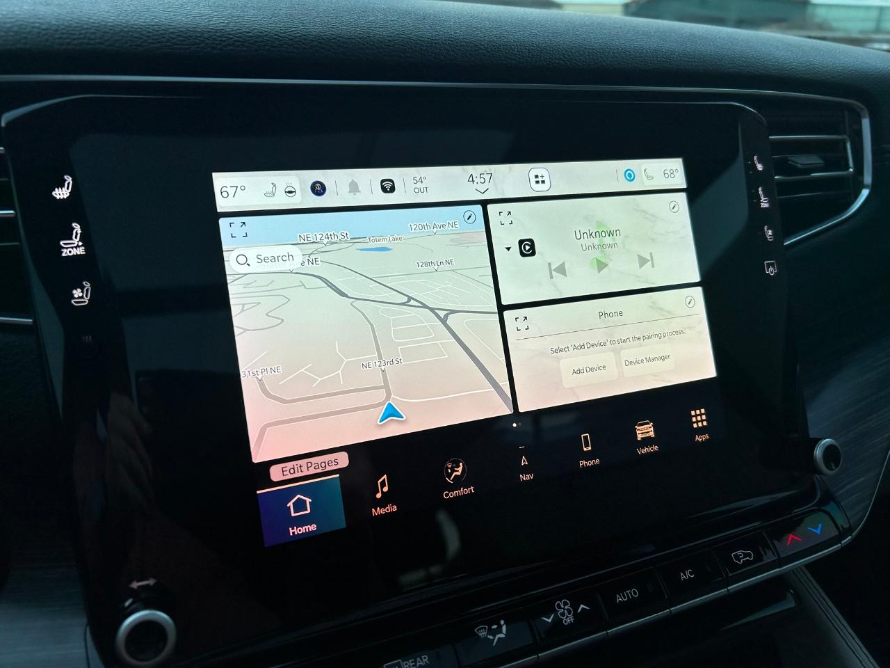 Jeep Wagoneer Series II 4WD 2023