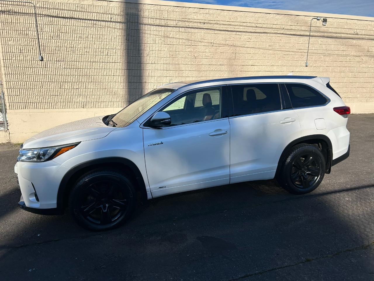 Toyota Highlander Hybrid Limited Platinum AWD 2019