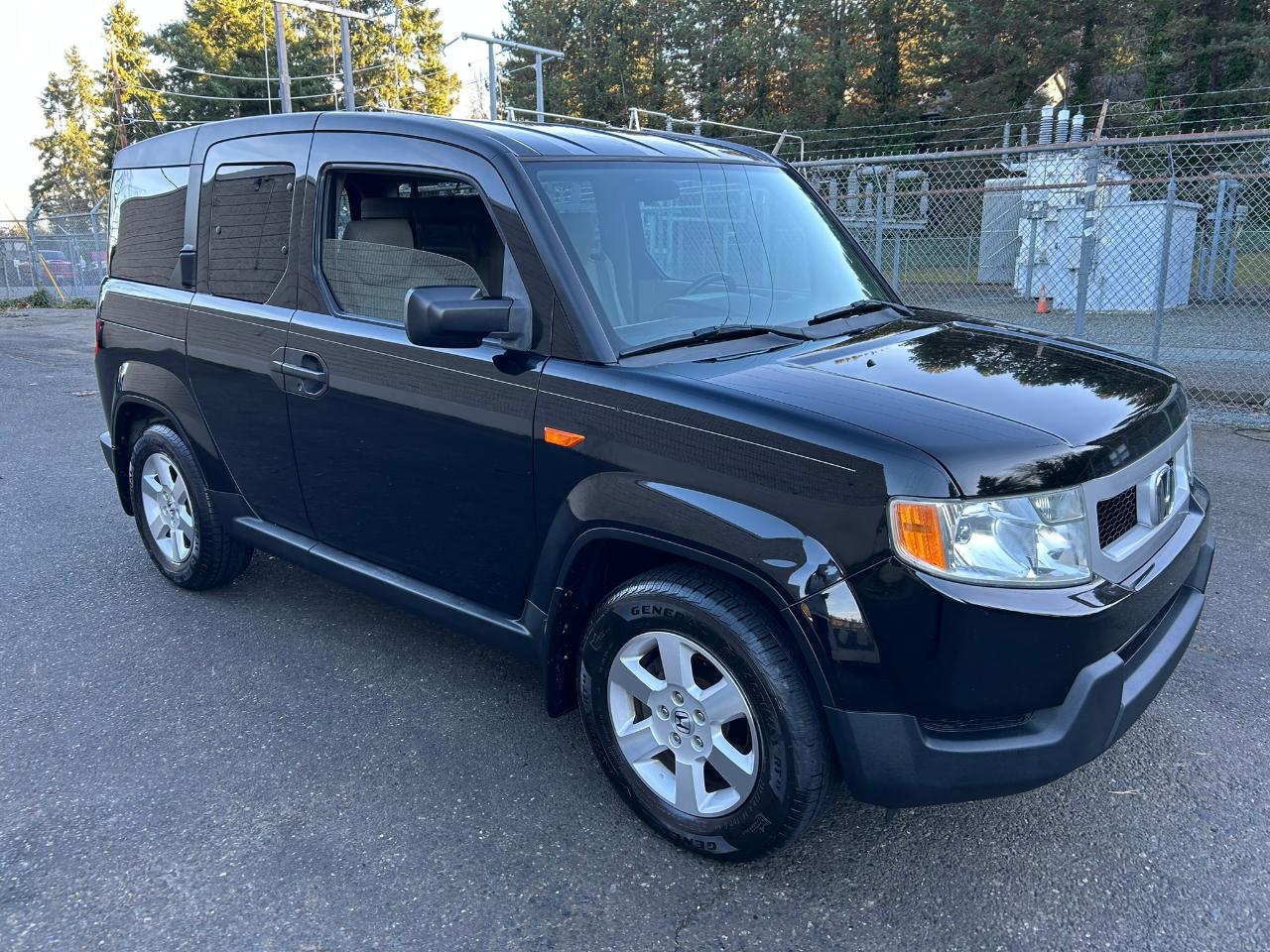 Honda Element EX 4WD AT 2010