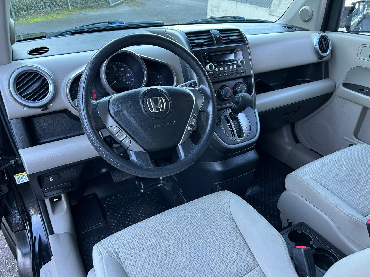 Honda Element EX 4WD AT 2010