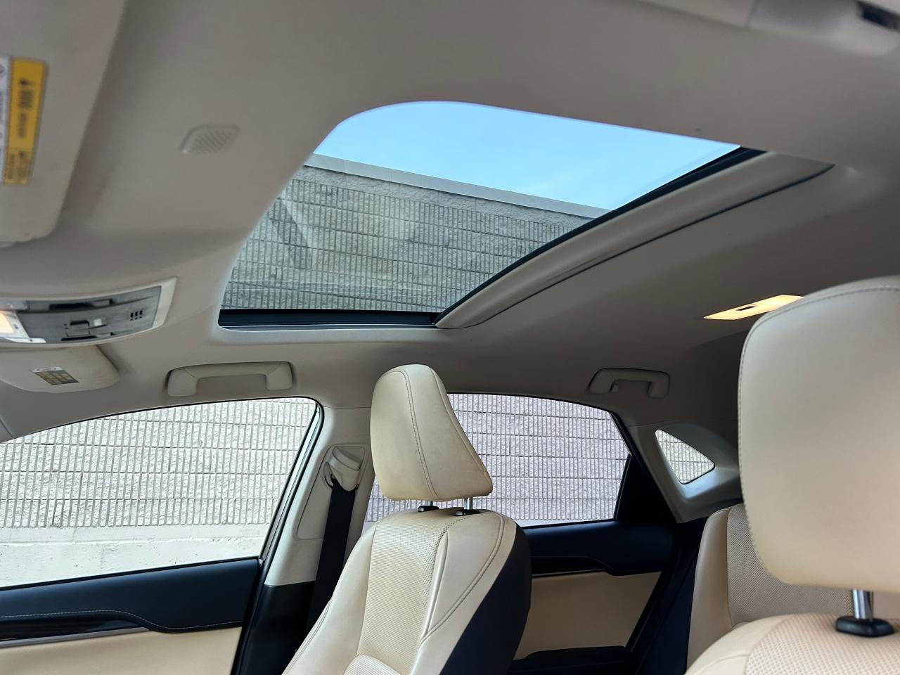 Lexus NX 300h AWD 2018