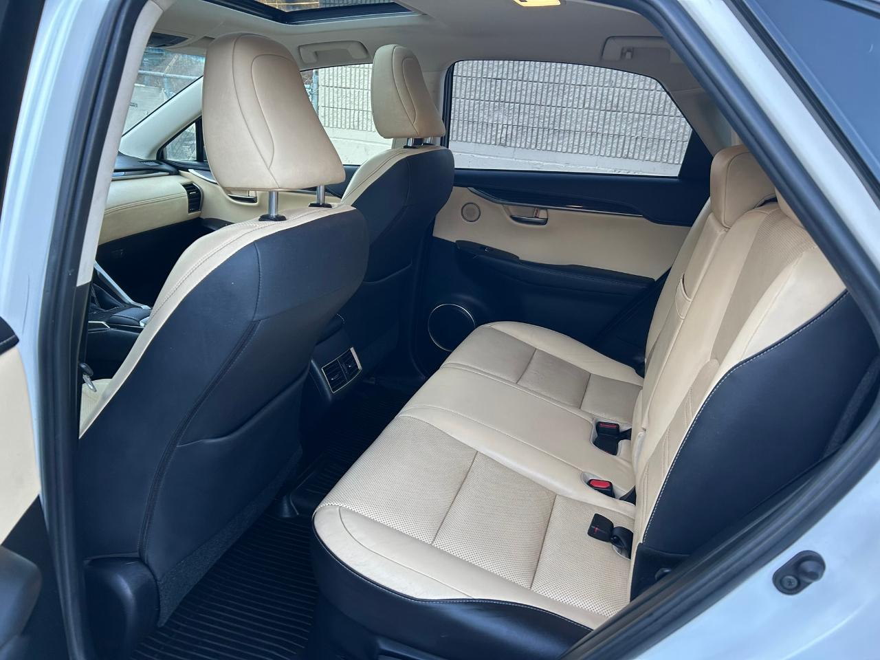 Lexus NX 300h AWD 2018