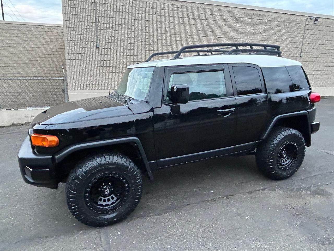 Toyota FJ Cruiser 4WD AT 2009