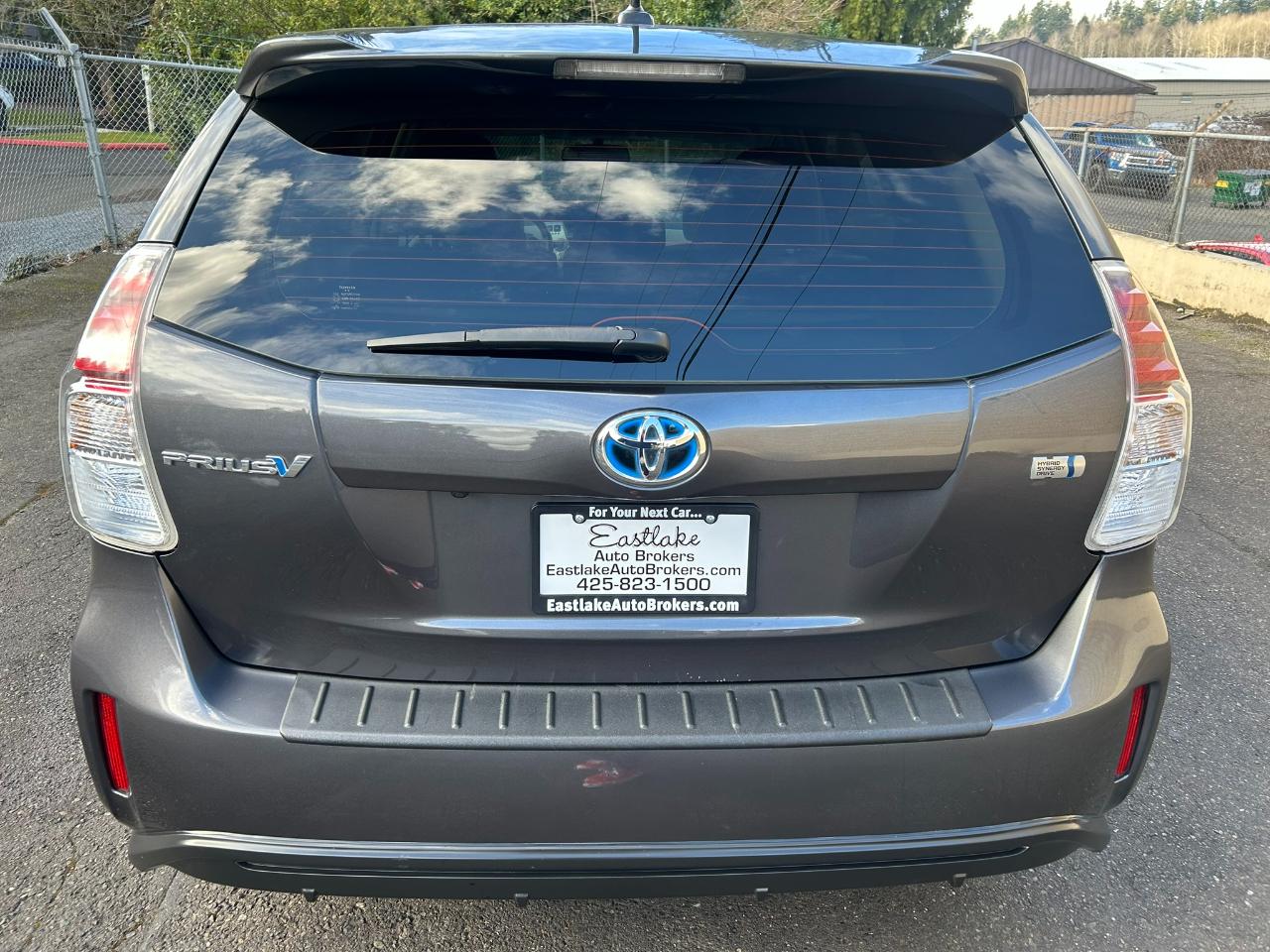 Toyota Prius V Four 2016