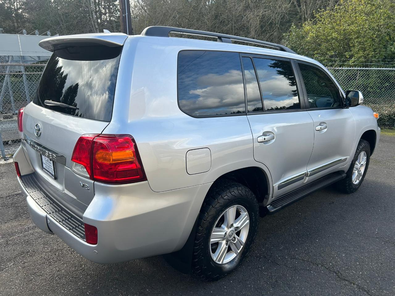 Toyota Land Cruiser 4WD 2014