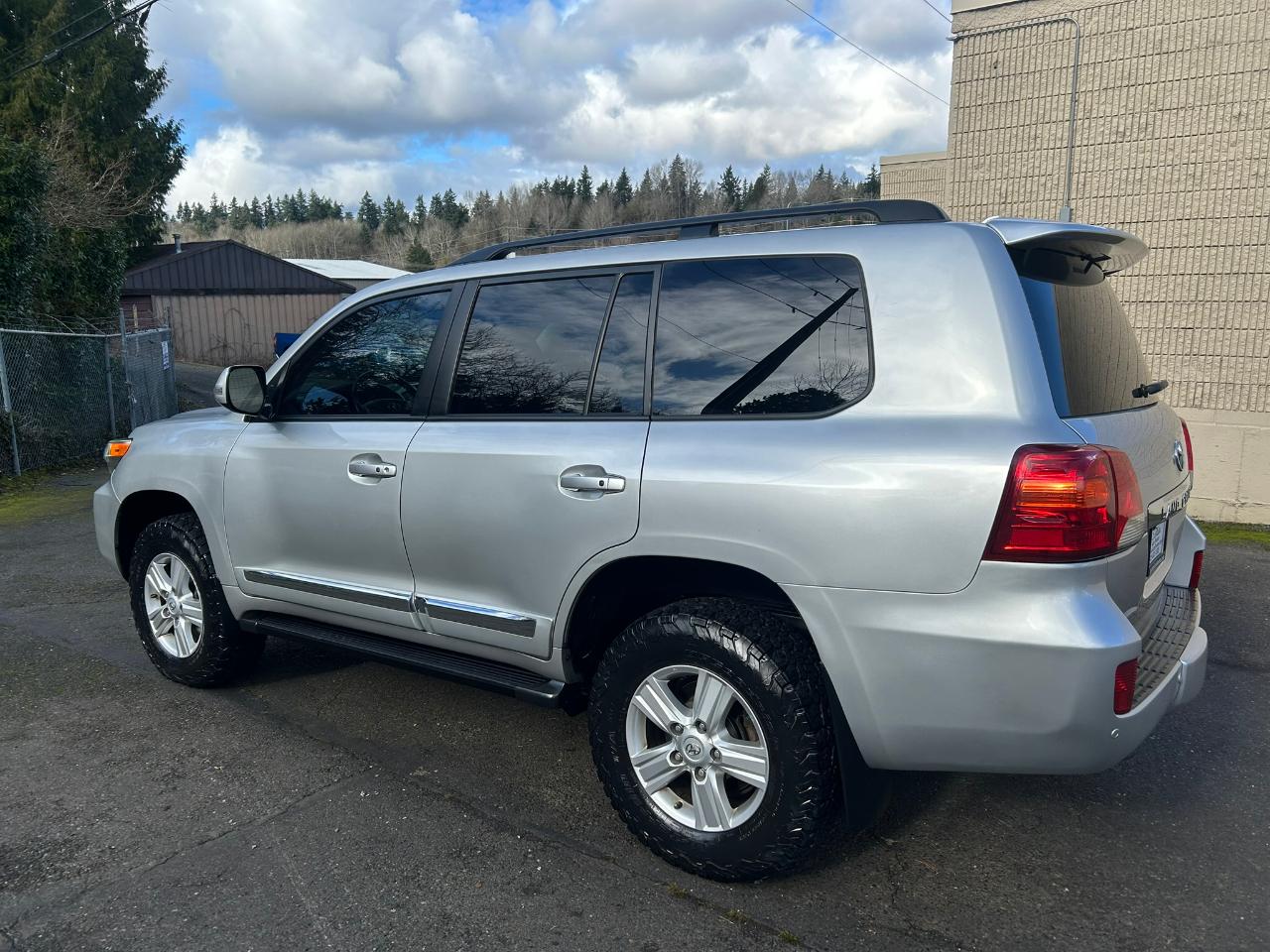 Toyota Land Cruiser 4WD 2014