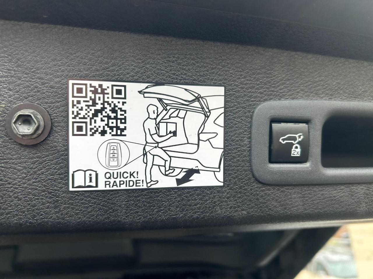 Toyota Sienna XLE 7-Passenger AWD 2023