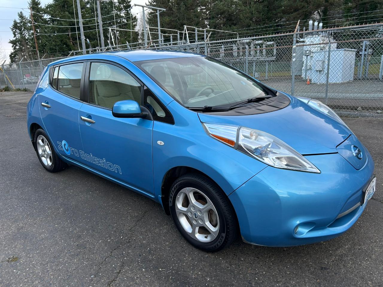 Nissan Leaf SL 2012