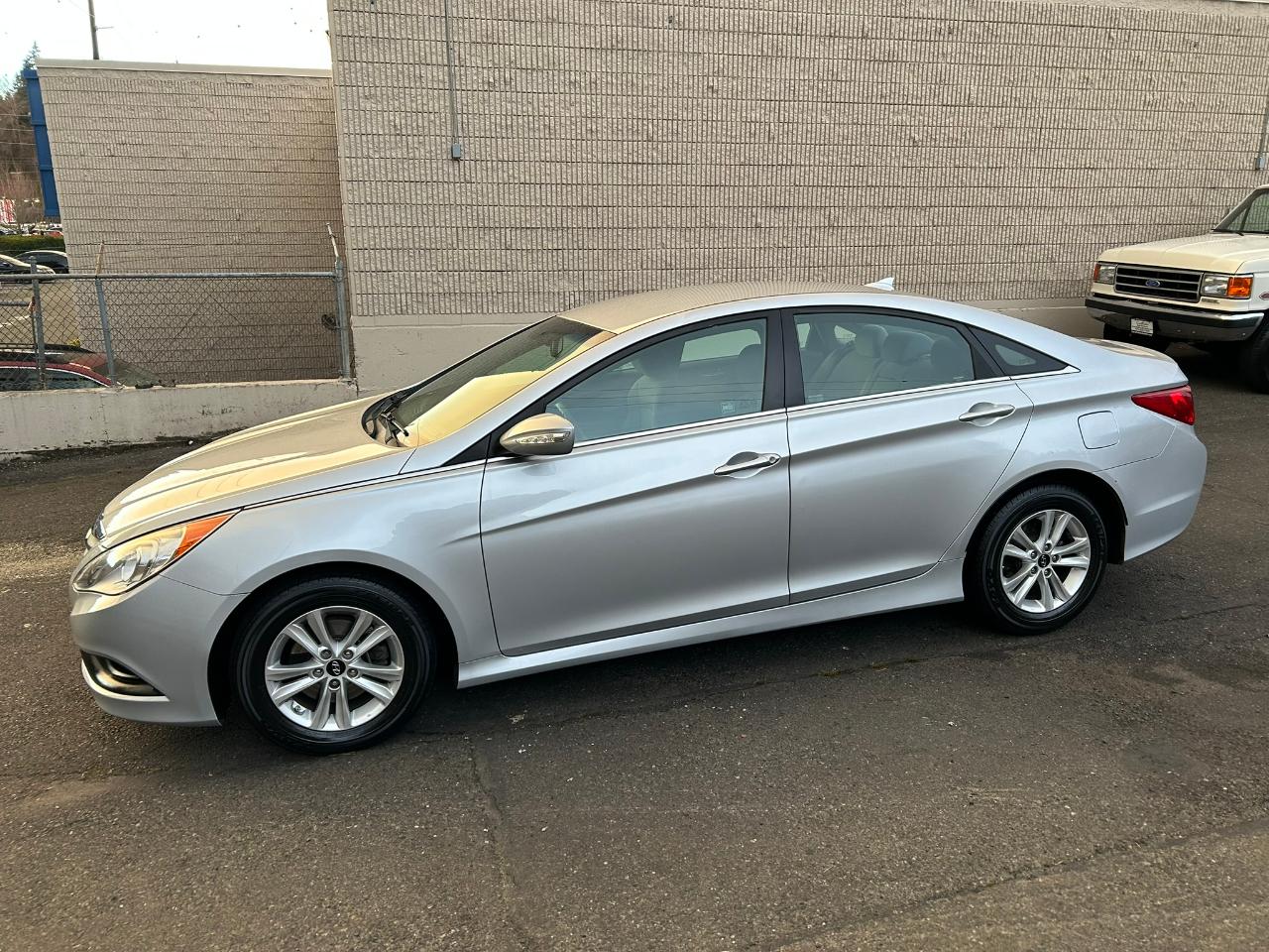 Hyundai Sonata GLS 2014