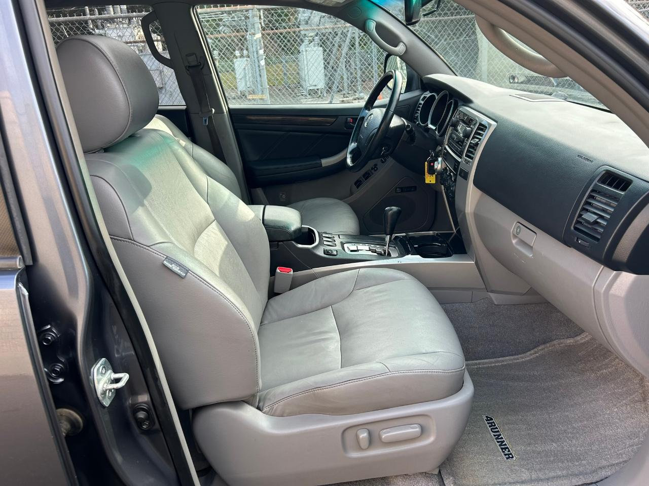 Toyota 4Runner Limited 4WD 2007