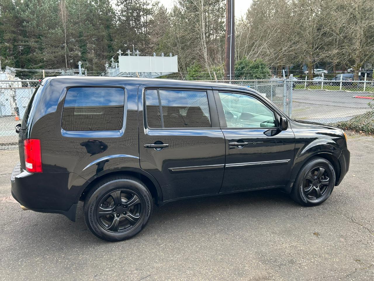 Honda Pilot EX-L 4WD 5-Spd AT with Navigation 2012