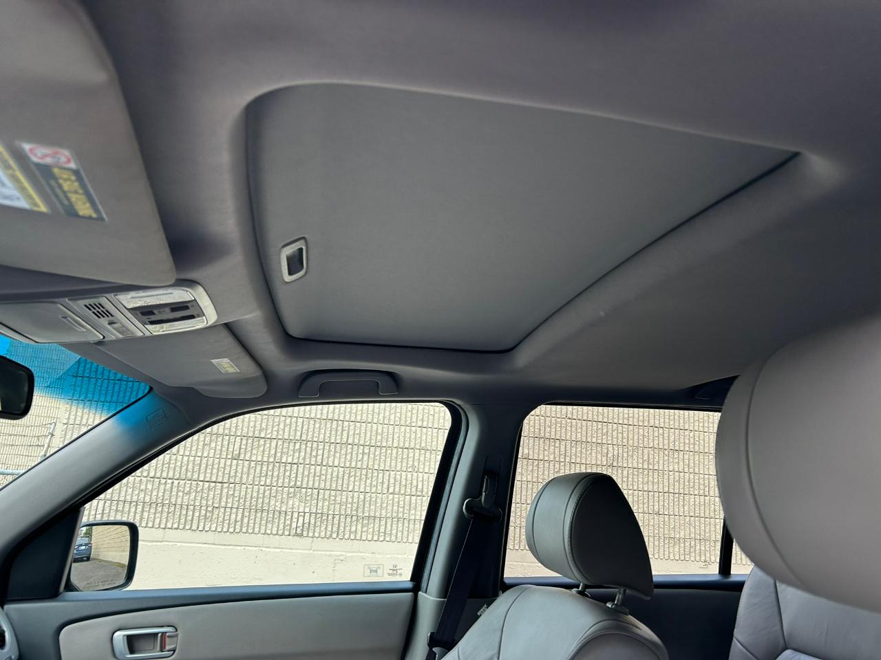 Honda Pilot EX-L 4WD 5-Spd AT with Navigation 2012