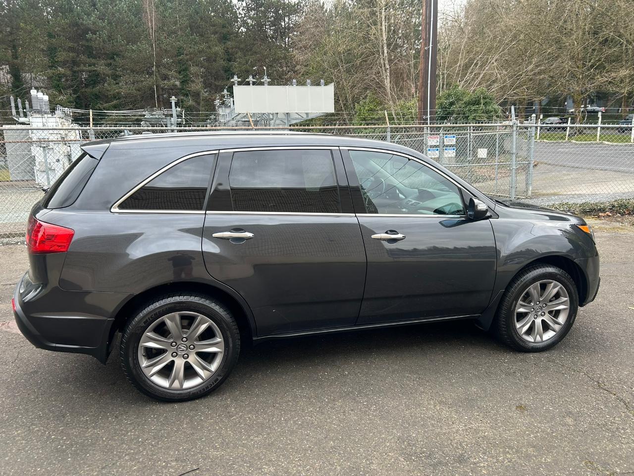 Acura MDX 6-Spd AT w/Advance Package 2013