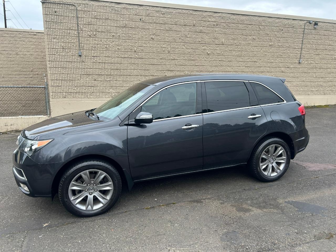 Acura MDX 6-Spd AT w/Advance Package 2013