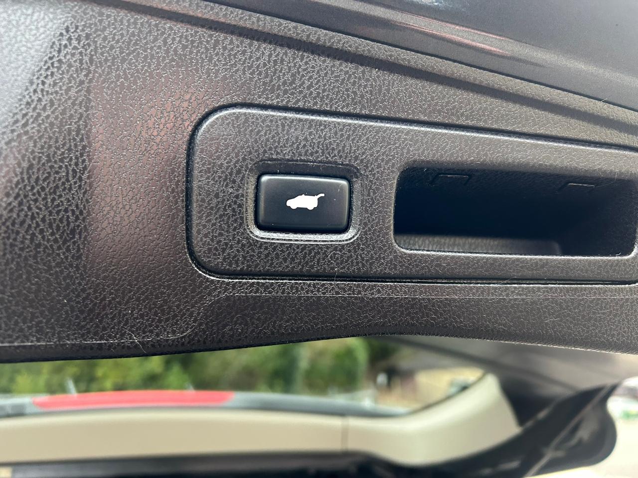 Acura MDX 6-Spd AT w/Advance Package 2013