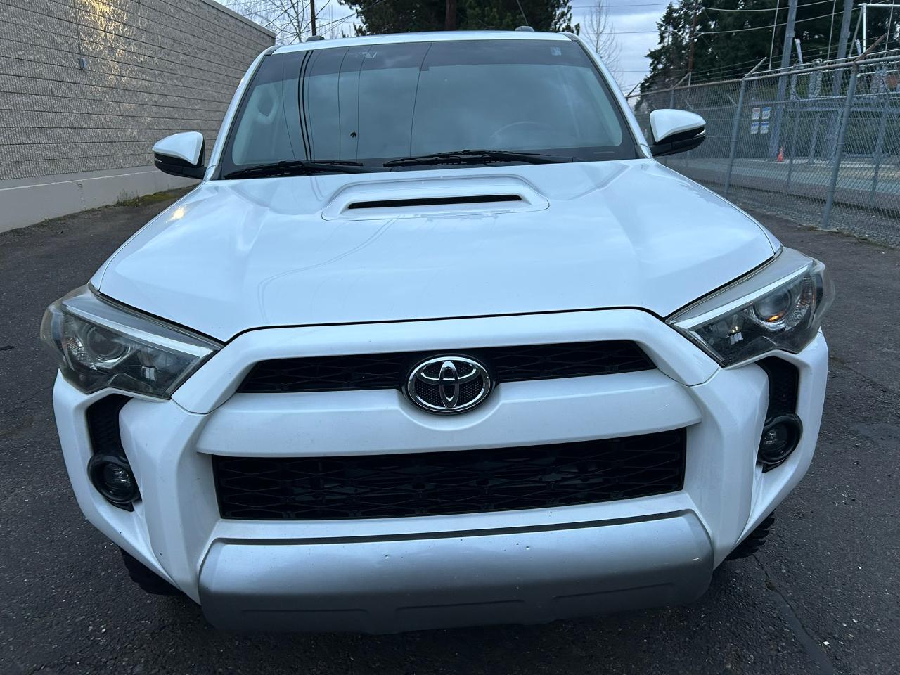 Toyota 4Runner  2016
