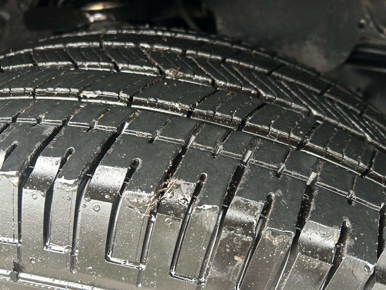 Toyota Tundra SR5 Double Cab 5.7L 4WD 2008