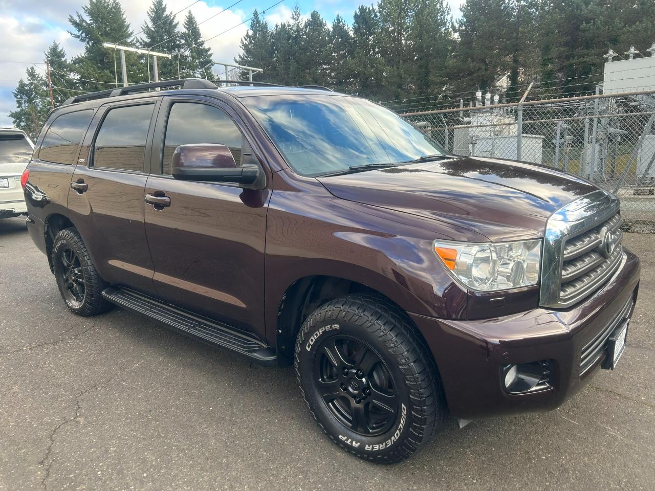 Toyota Sequoia SR5 5.7L 4WD FFV 2016