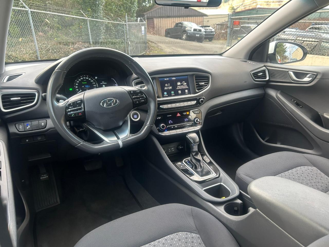 Hyundai Ioniq Hybrid  2018