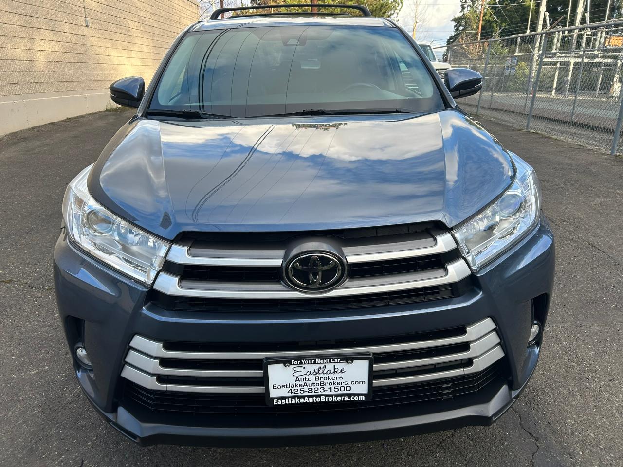 Toyota Highlander LE Plus AWD V6 2019