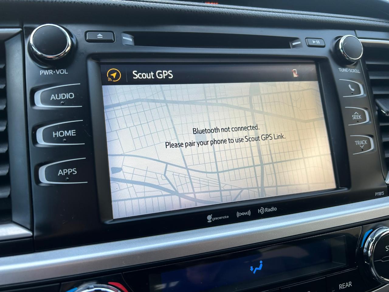 Toyota Highlander LE Plus AWD V6 2019