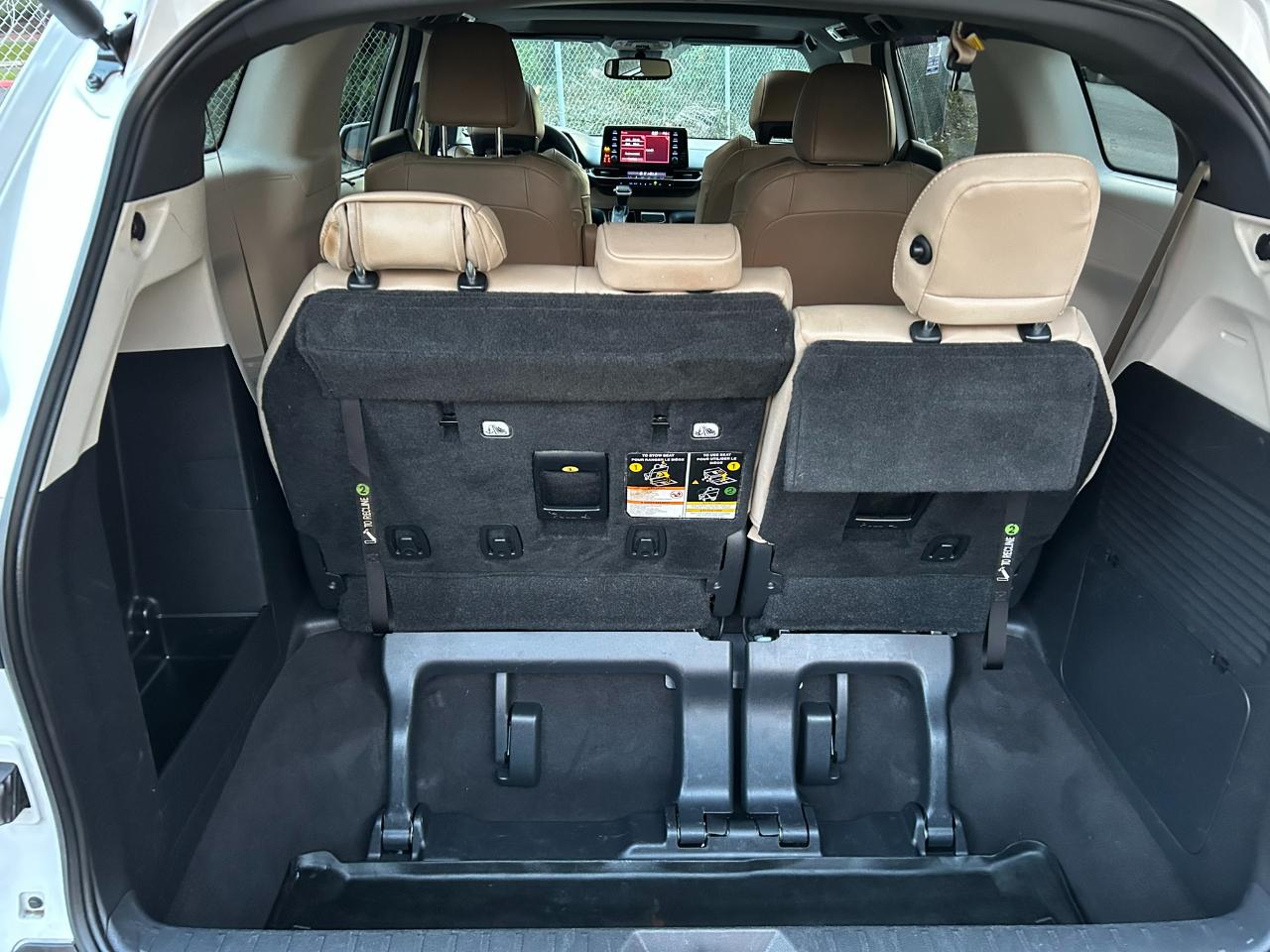 Toyota Sienna XLE 7-Passenger AWD 2022