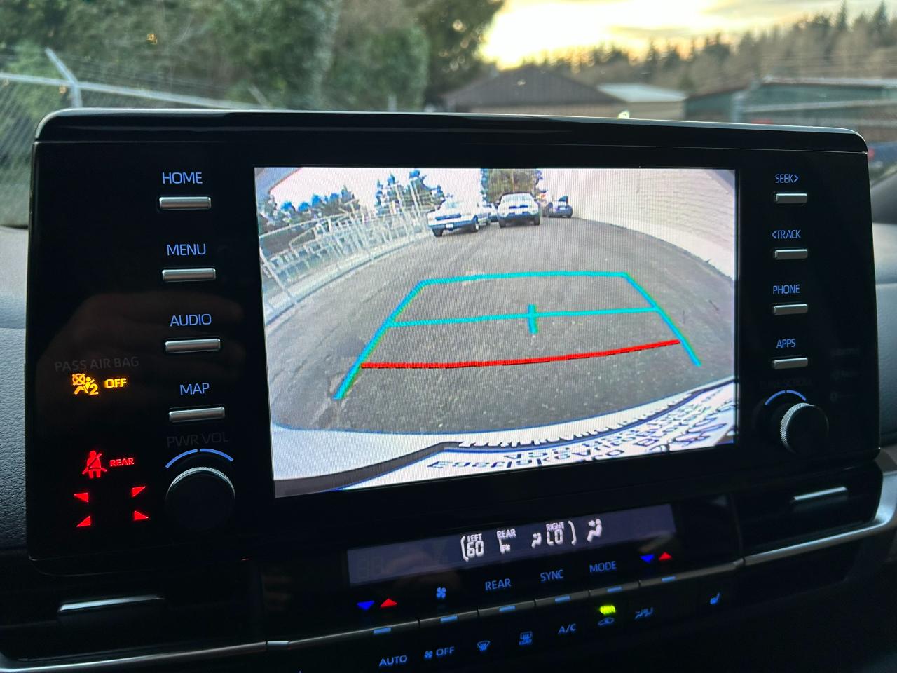 Toyota Sienna XLE 7-Passenger AWD 2022