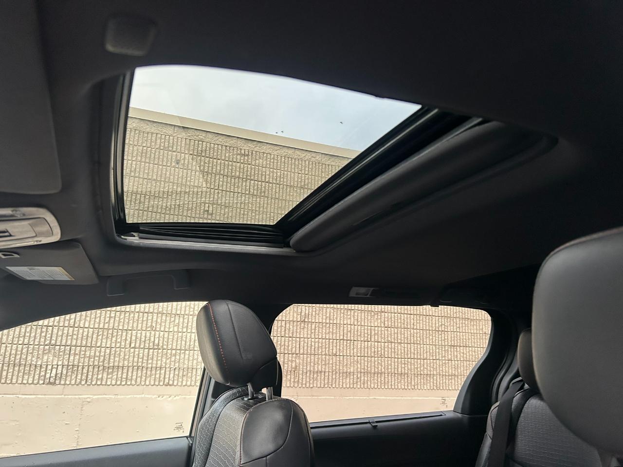 Toyota Sienna XSE 7-Passenger AWD 2021