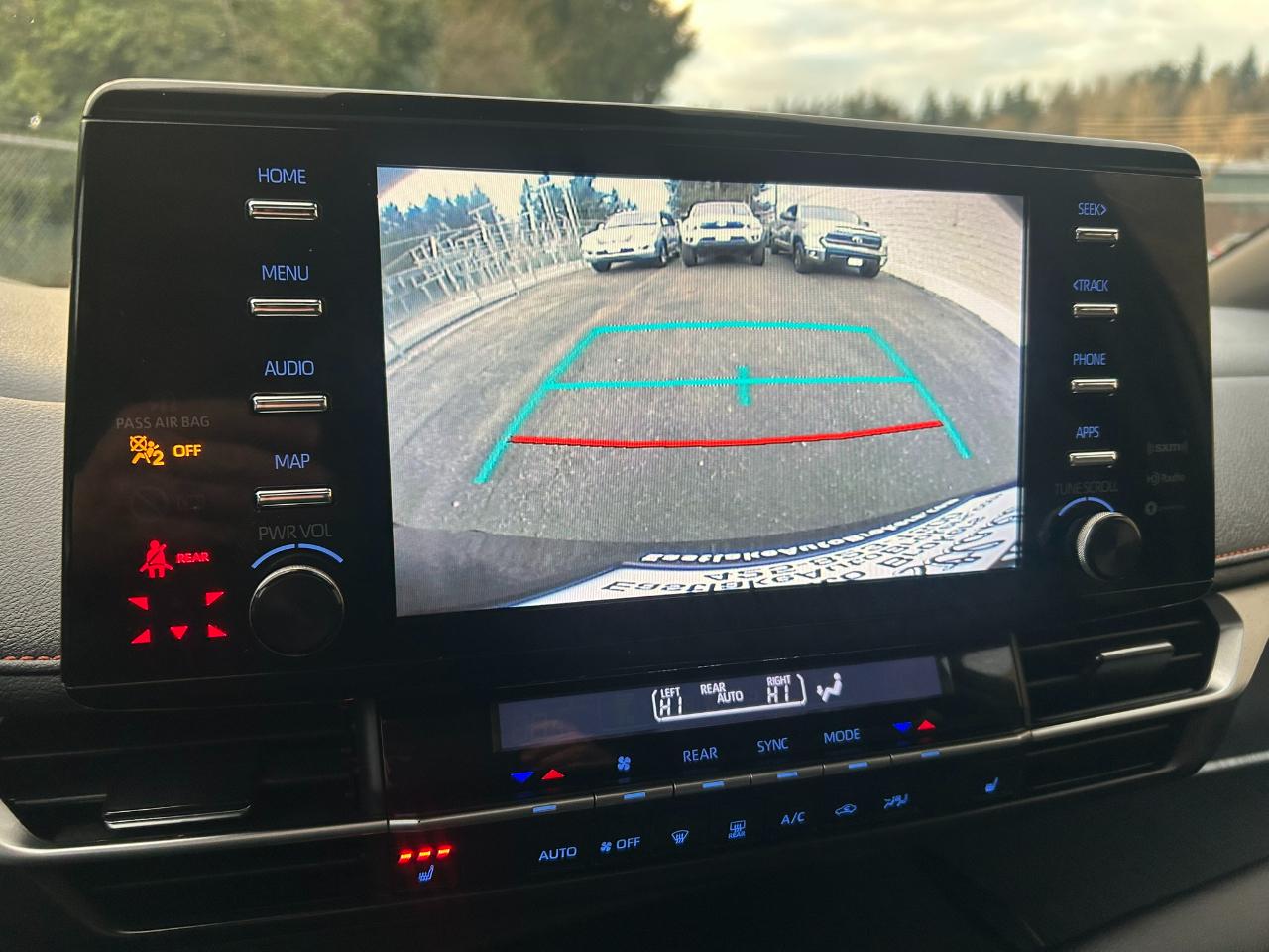 Toyota Sienna XSE 7-Passenger AWD 2021