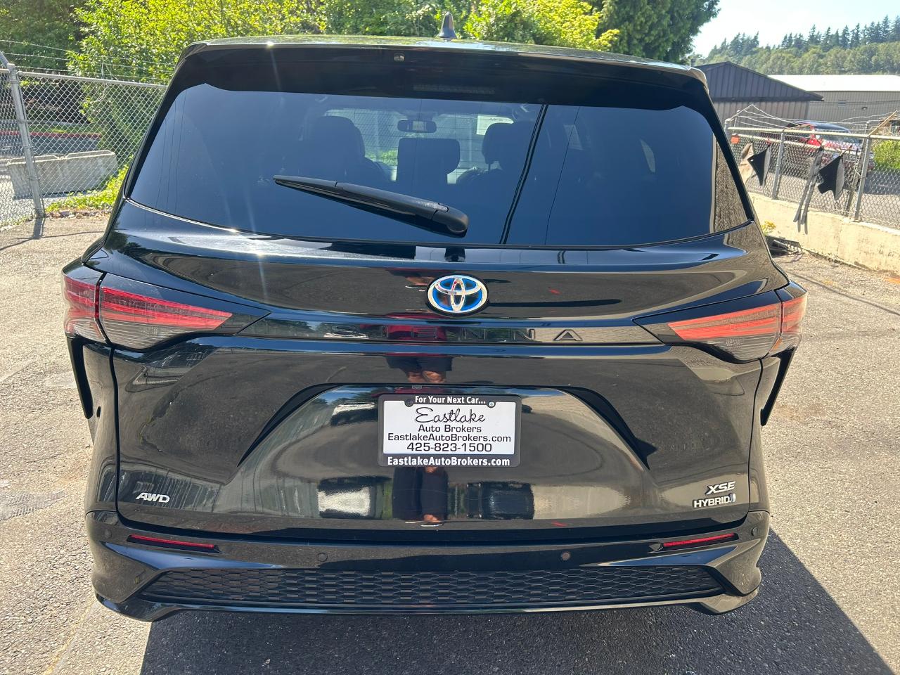 Toyota Sienna XSE 7-Passenger AWD 2021