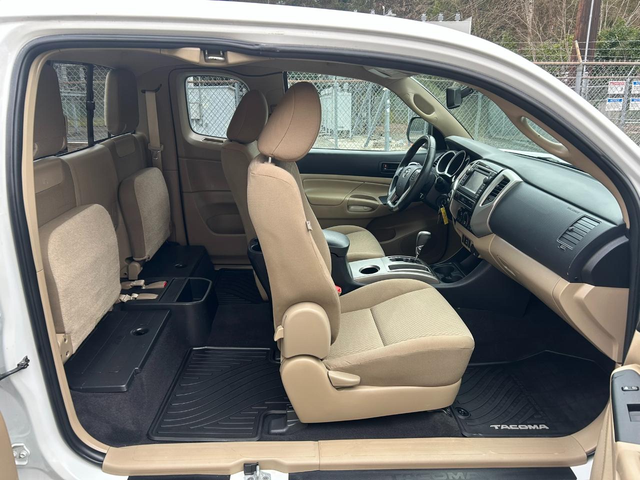 Toyota Tacoma Access Cab V6 Auto 4WD 2013