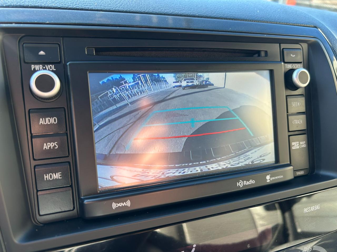 Toyota Sequoia SR5 5.7L 4WD 2018