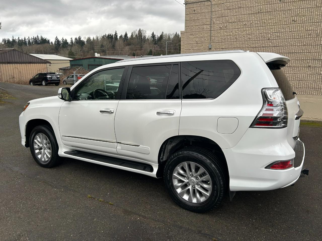 Lexus GX 460 Sport Utility 2014
