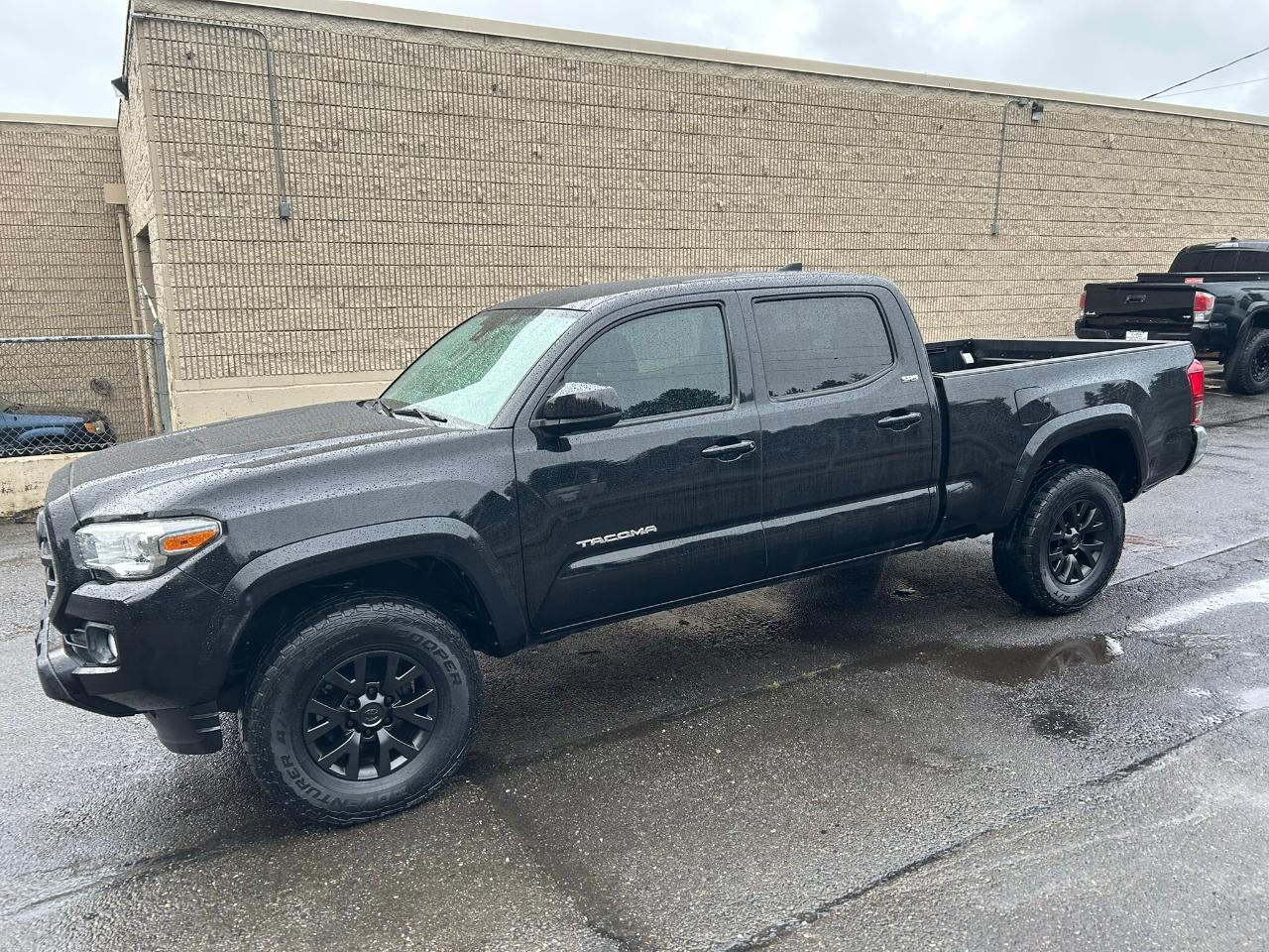 Toyota Tacoma SR5 Double Cab Super Long Bed V6 6AT 4WD 2018