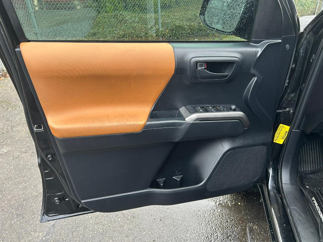 Toyota Tacoma SR5 Double Cab Super Long Bed V6 6AT 4WD 2018