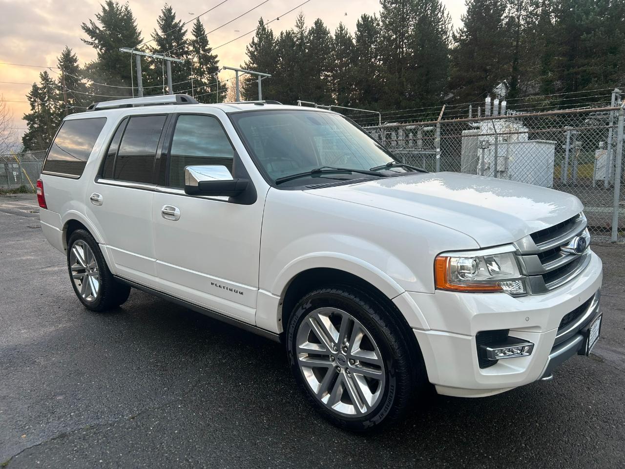Ford Expedition Platinum 4WD 2016