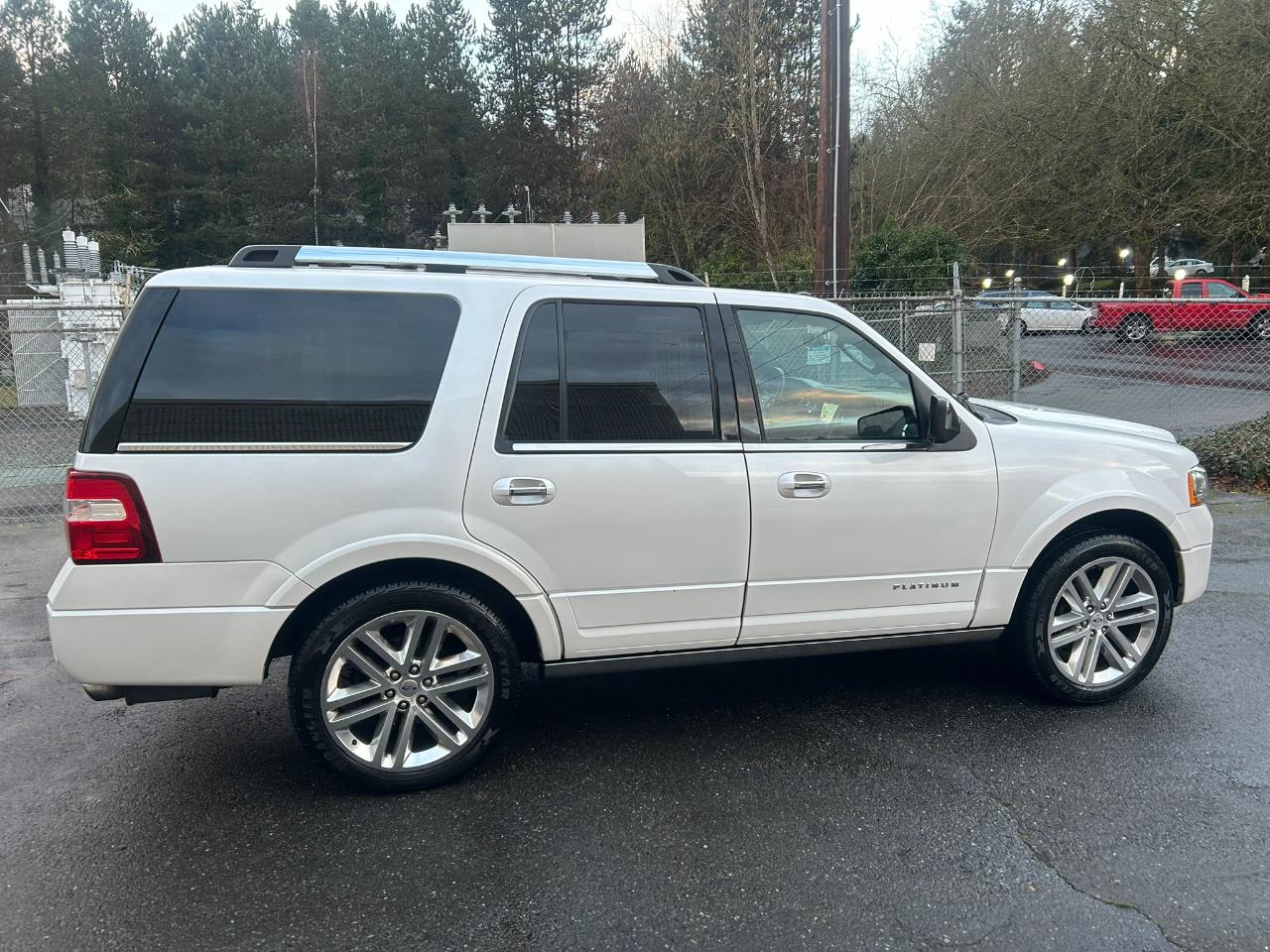 Ford Expedition Platinum 4WD 2016
