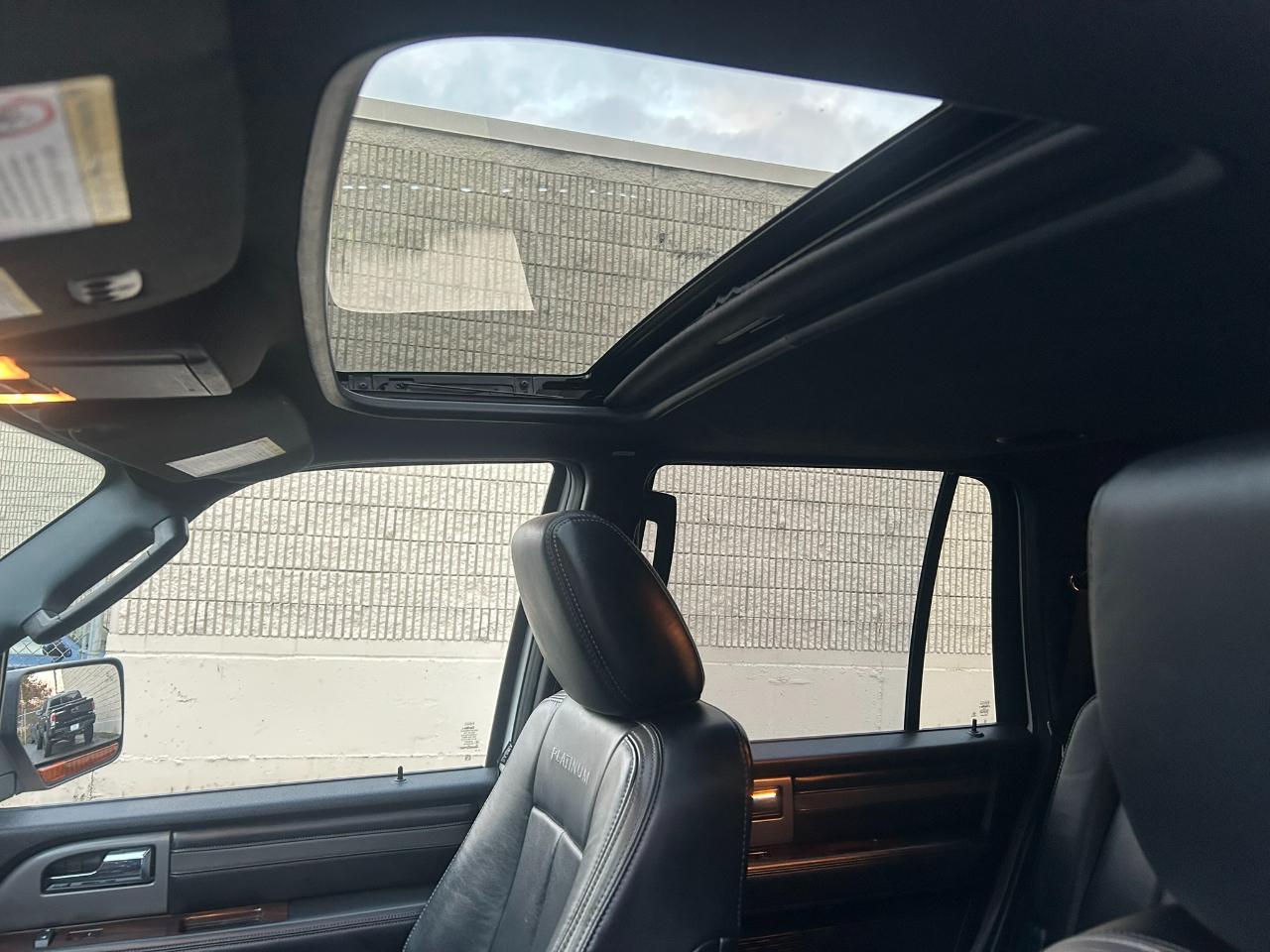 Ford Expedition Platinum 4WD 2016