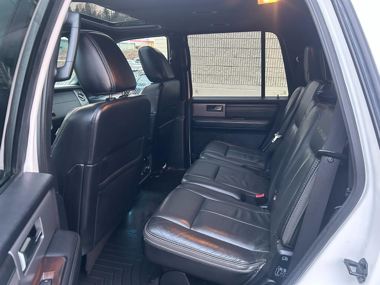 Ford Expedition Platinum 4WD 2016