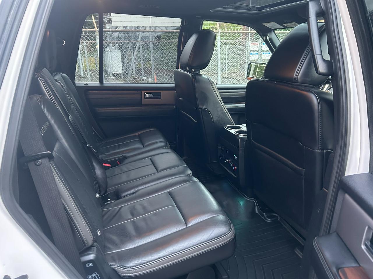 Ford Expedition Platinum 4WD 2016