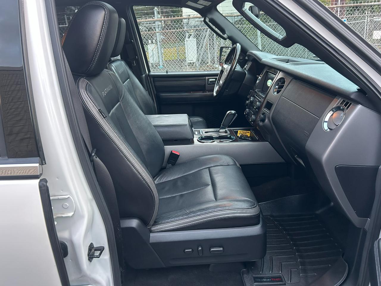 Ford Expedition Platinum 4WD 2016